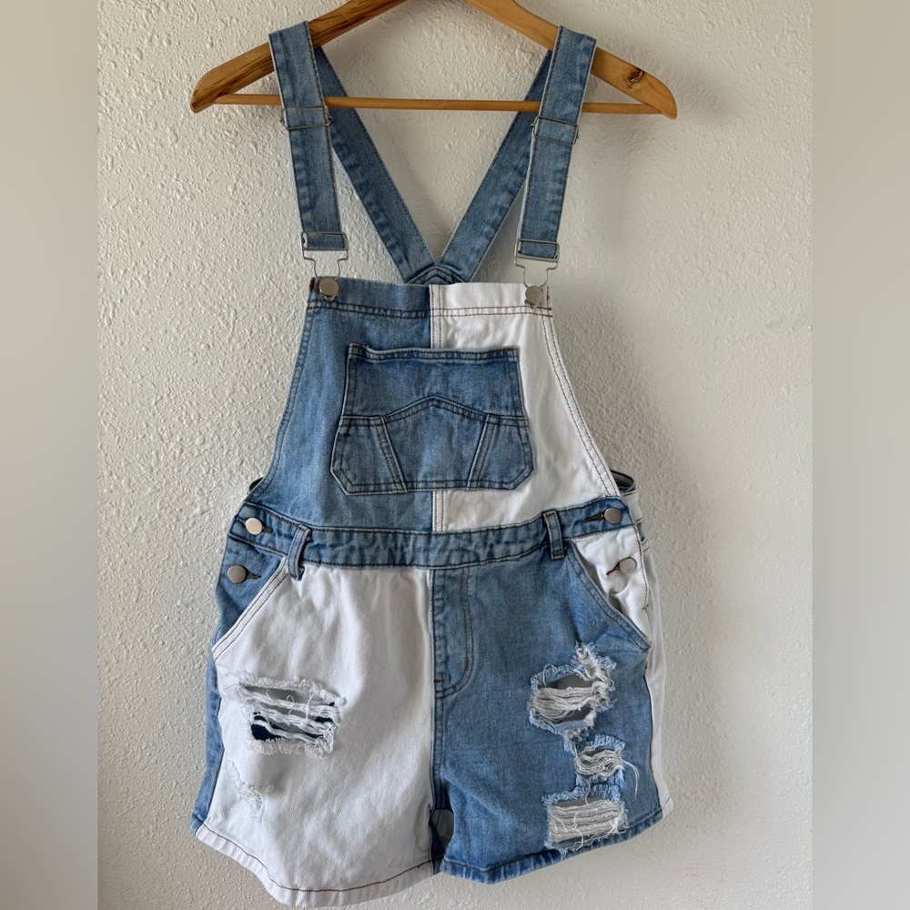 American Bazi White and Denim Overalls Shorts, women’s Medium